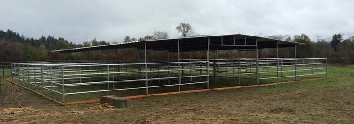 OPEN AIR BARN/ MARE MOTEL