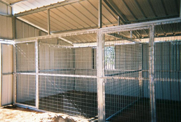 WELDED WIRE OPEN AIR BARN